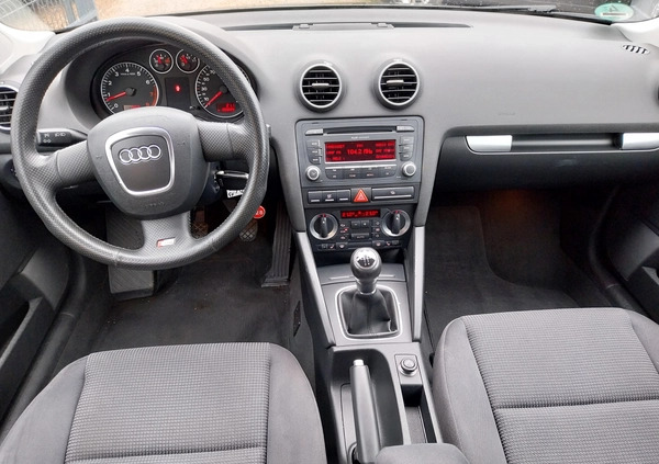 Audi A3 cena 24500 przebieg: 199000, rok produkcji 2007 z Ciężkowice małe 529